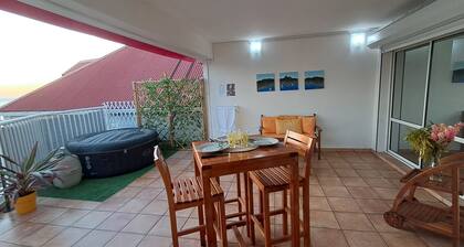 Duplex Mariposa - vue Mer/SoufriĂšre, Spa