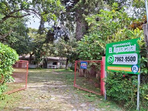 Bagian depan properti