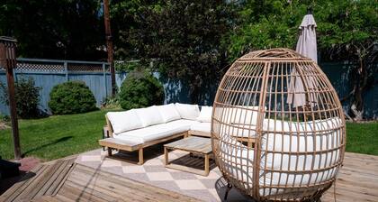 The Green Room Retreat