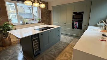 Lavavajillas, utensilios de cocina