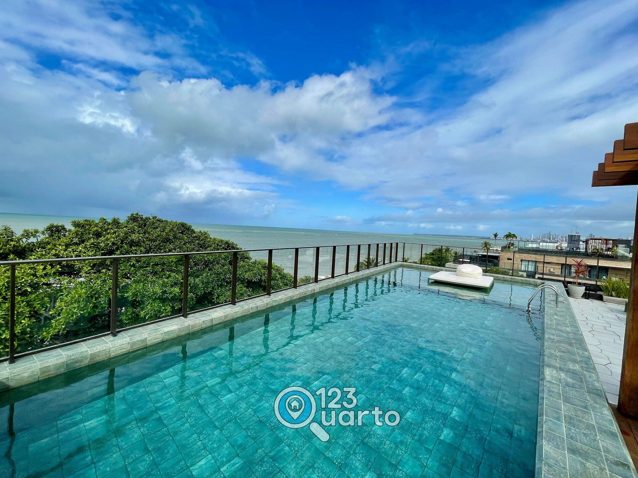 豪華公寓 | 游泳池 | 室外游泳池