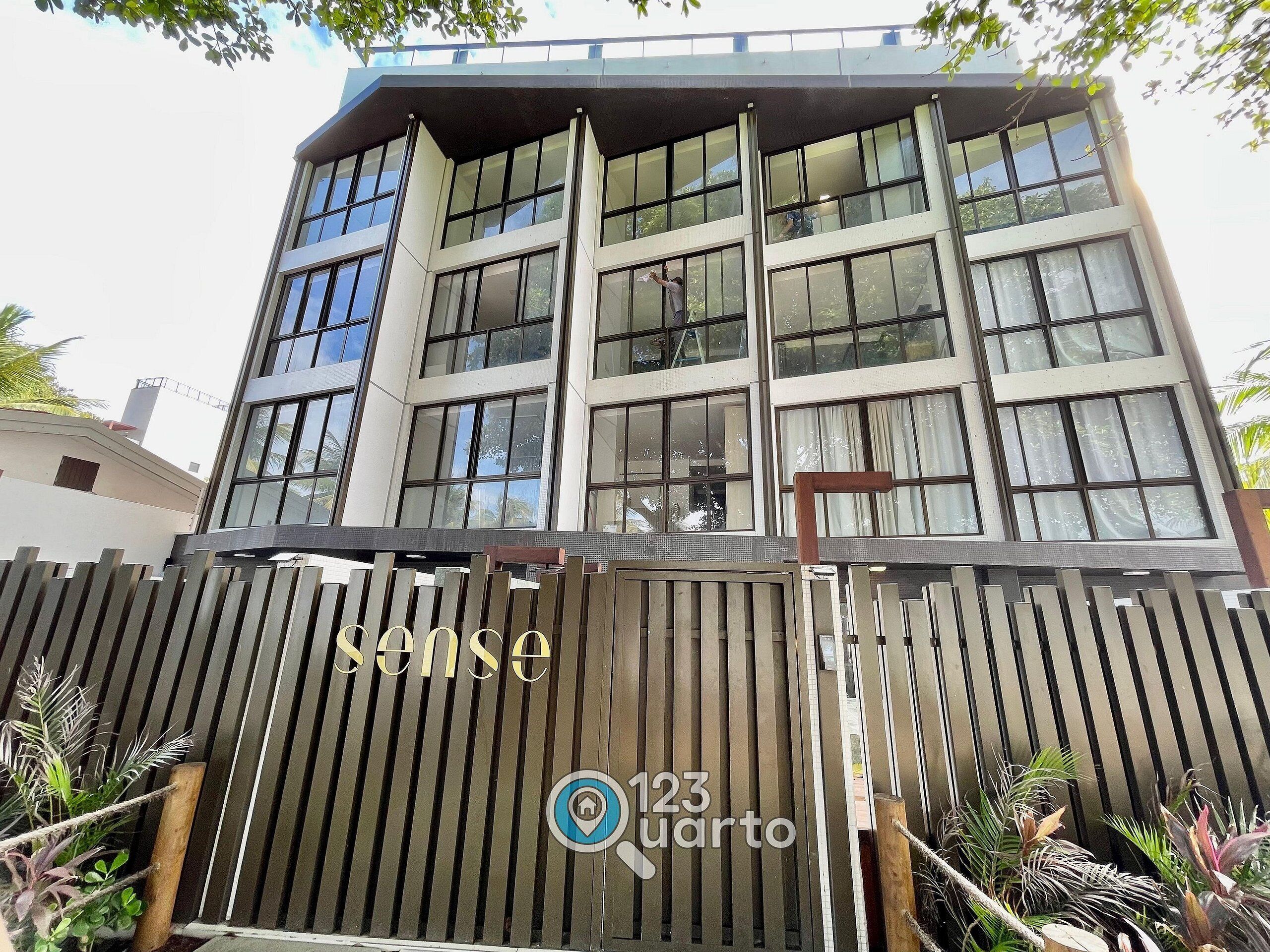 City Apartment | Exterior