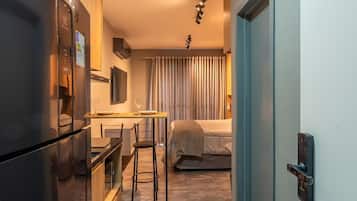 Iron/ironing board, free WiFi, bed sheets, wheelchair access