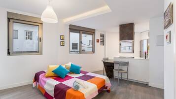 1 bedroom, WiFi, bed sheets