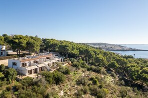Exterior - Apartment 'Cala D'Aspide - Apt 2' with Sea View, Wi-Fi and Air Conditioning (Santa Caterina di Nardò)