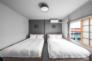 5 chambres, fer et planche à repasser, Wi-Fi gratuit, draps fournis