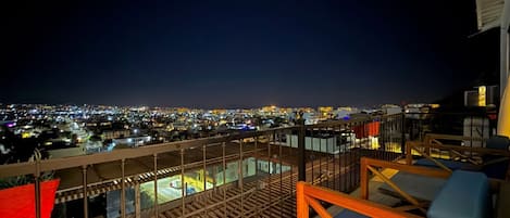 Familielejlighed - balkon - havudsigt | Terrasse/gårdhave