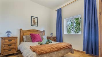 2 bedrooms