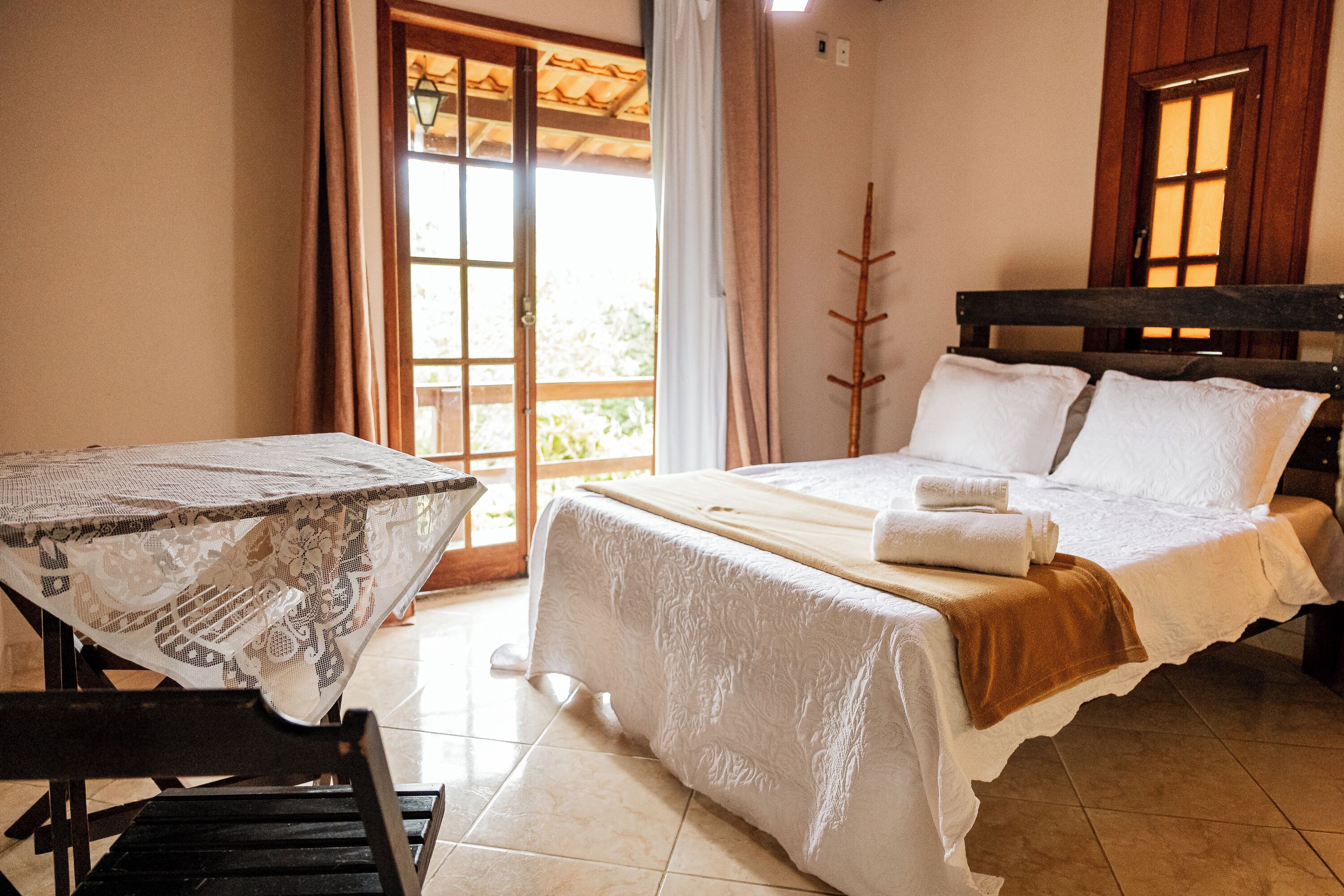 经典套房, 花园景观 | 笔记本电脑工作区、免费 WiFi