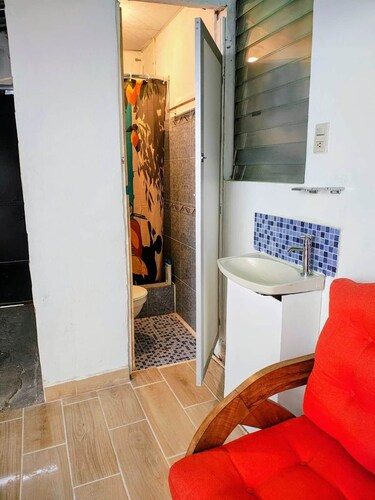 Lombardia - San Salvador City - room 2