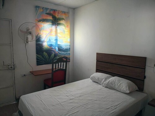 Lombardia - San Salvador City - Room 1
