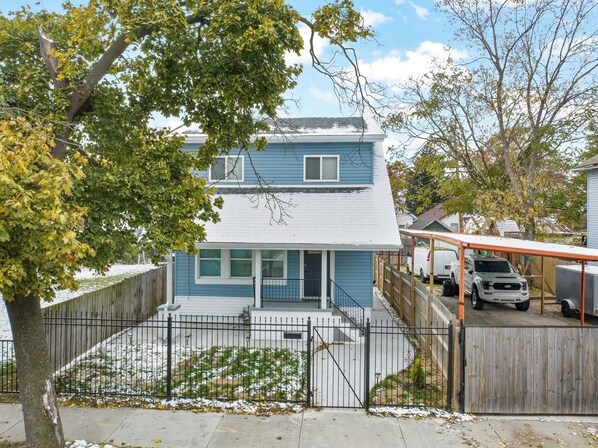 Hus (3 Bedrooms) | Fasade