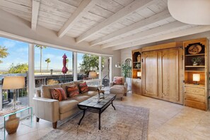TV - Spectacular Studio Catalina Foothills (Tucson)