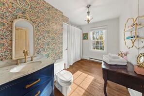 Hair dryer, towels, soap, shampoo