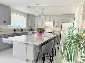 Microwave, oven, stovetop, dishwasher