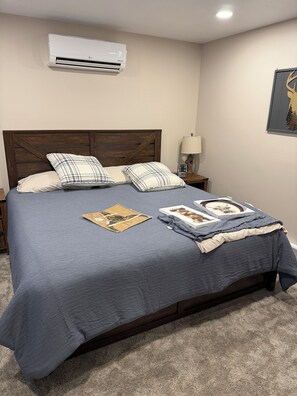 7 عدّة غرف نوم وواي فاي وملاءات أسرّة