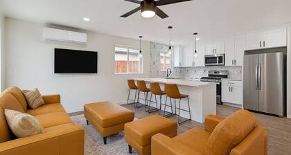 Enchanting 3-bedroom house with AC in El Cajon