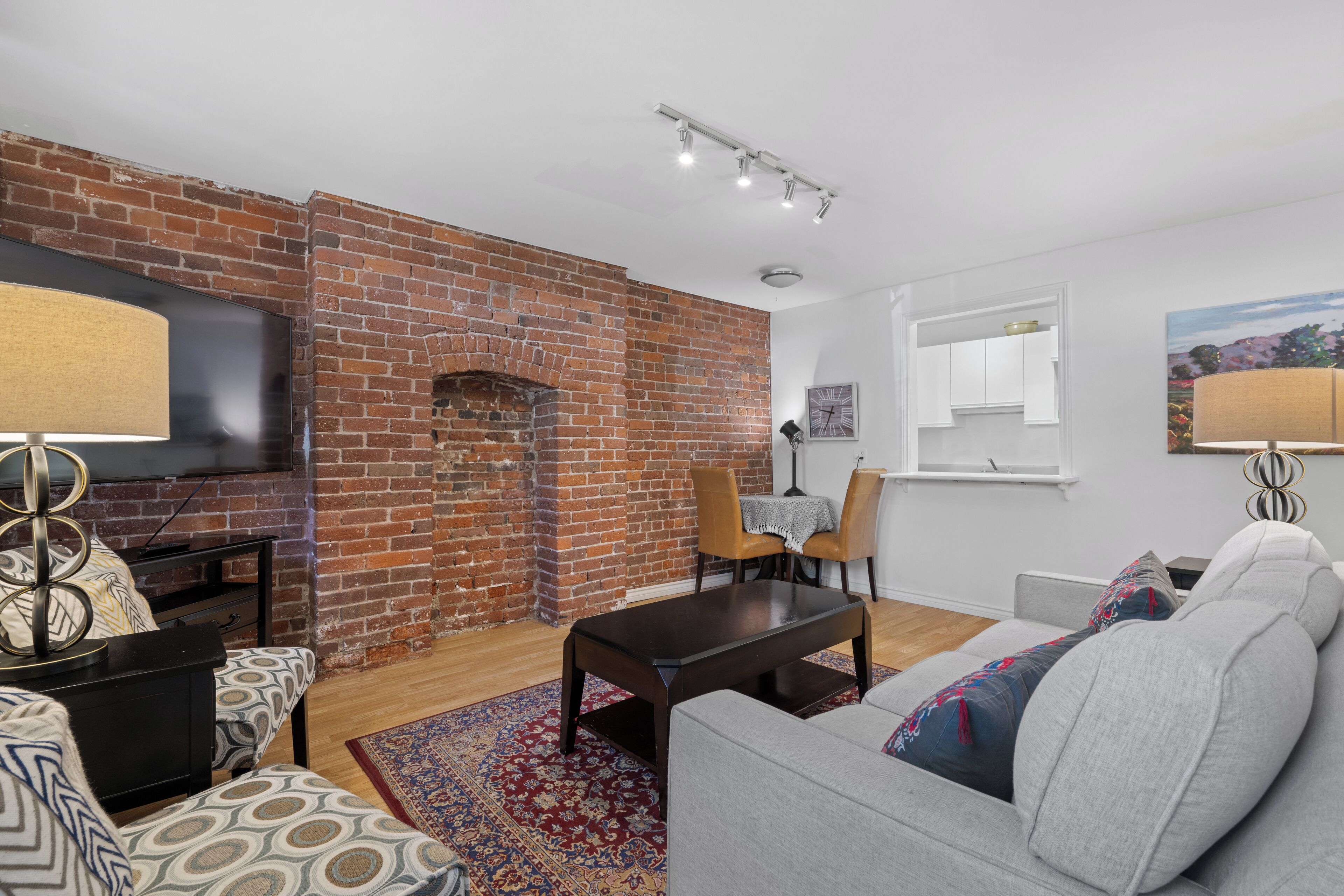 Historic Walk Down | Living area