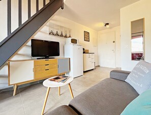 Living area - Apartment 6 people sea view - Théoule sur mer (Côte d'Azur) - SAVANNAH (Théoule-sur-Mer)