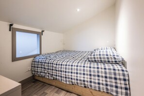 Unclassified image, 3 of 5, button - K2 Duplex elegant Wi-Fi parking, spa and hiking (Allevard)