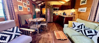 Ohana Lodge - Waterfront Retired Disney Fort Wilderness Cabin in North Port, FL