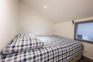 Nicht klassifiziertes Bild, 2 von 7, Schaltfläche