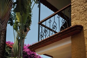 House - Casa Dos Parques AC Pool Garden Design Location (Oaxaca)