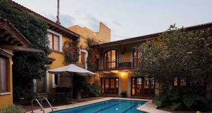 Casa Dos Parques AC Pool Garden Design Location