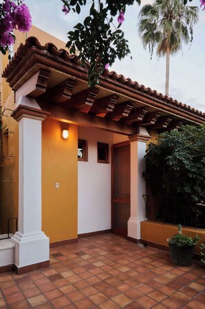 House | 5 bedrooms - Casa Dos Parques AC Pool Garden Design Location (Oaxaca)