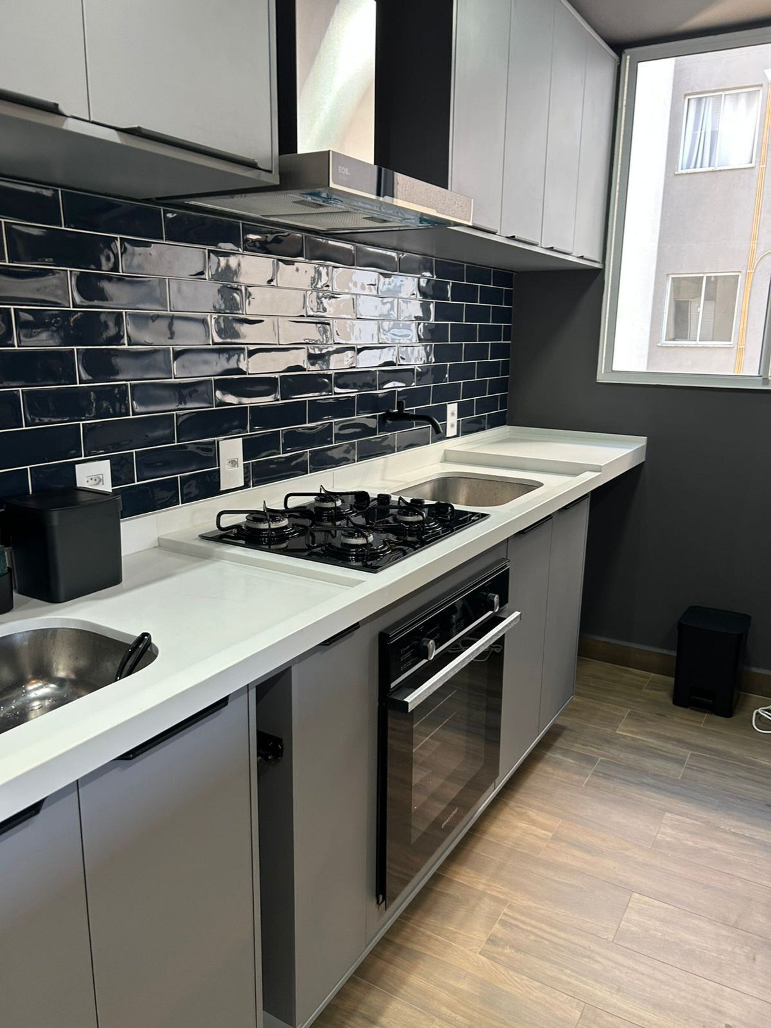 Apartment | Private kitchen | Oven, stovetop, toaster, toaster oven