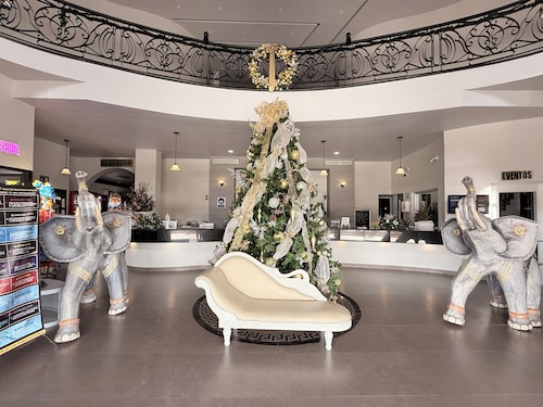 Hotel Mirage Express