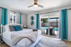4 habitaciones, tabla de planchar con plancha y cuna de viaje
