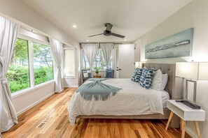 5 bedrooms, iron/ironing board, travel crib, WiFi