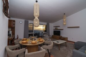 Dining - Mediterranean Style • Sound of Waves • Sunsets (Arco da Calheta)