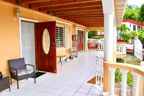 Terrace/patio - Judi's Gem of St. Thomas (Anna's Retreat)