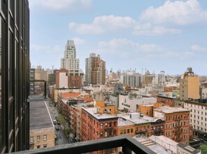 Property grounds - Merchant LES (New York)