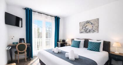 Logis Hôtel Blue Garden