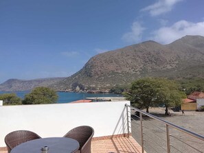 Superior Double or Twin Room, 1 Bedroom, Pets not allowed, Mountain View | Terrace/patio - Hotel Strela Tarrafal (Tarrafal)