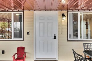 Exterior detail - Aspen Oasis with Hot Tub and Mnt View (Cedaredge)
