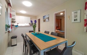 Dining - Gorgeous home in Koksijde with WiFi (Koksijde)