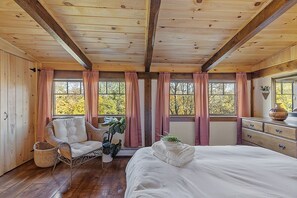 خدمة الإنترنت وملاءات أسرّة