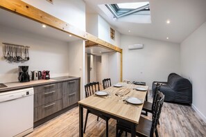 Unclassified image, 2 of 7, button - Kilimandjaro 🏔️ Modern gîte in Allevard-les-Bains (Allevard)