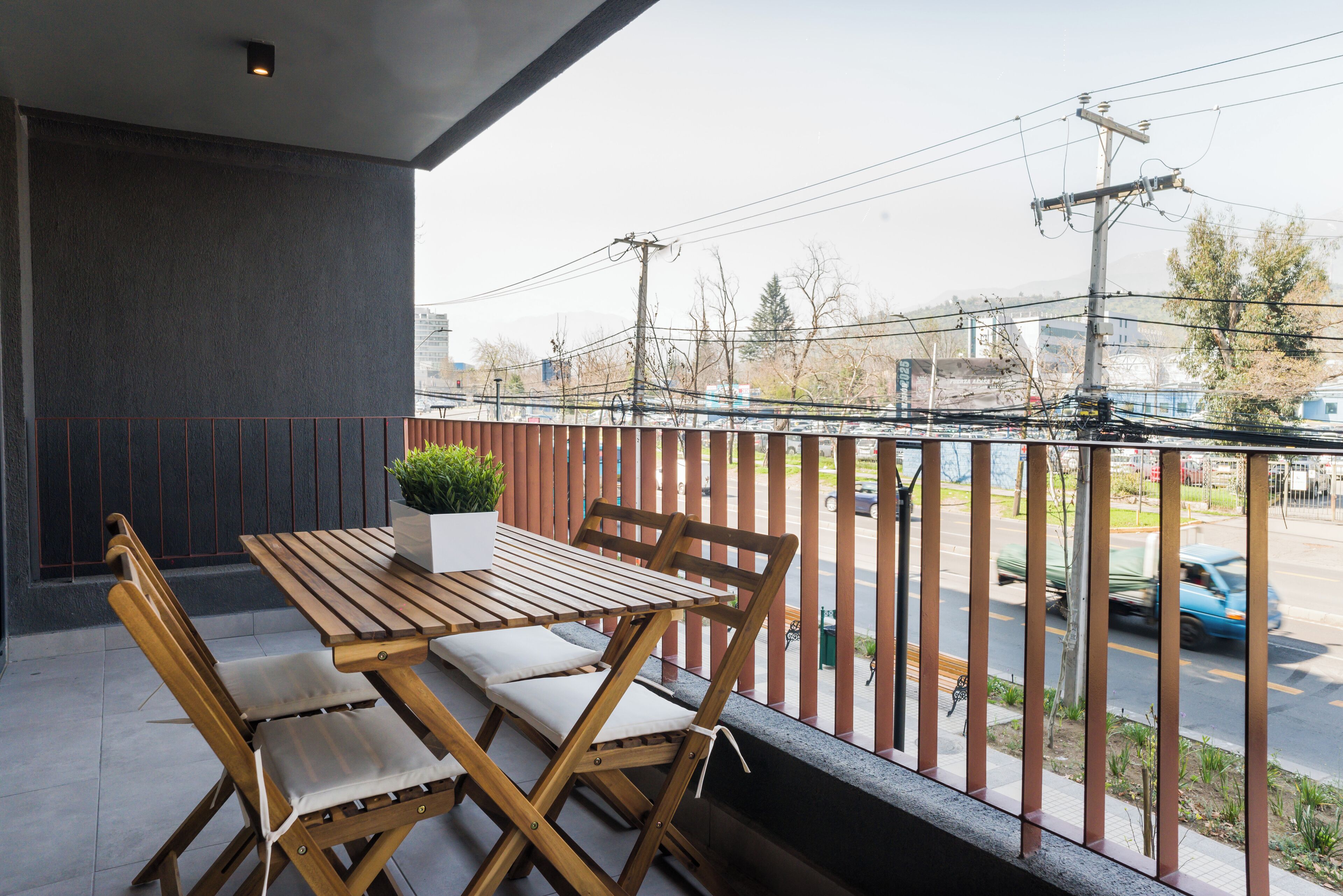 家庭公寓, 无烟房, 阳台 | 露台