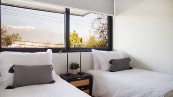 Familjelägenhet - icke-rökare - balkong | Arbetsyta för laptop, strykjärn/strykbräda och gratis wi-fi