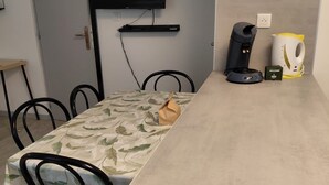 お食事