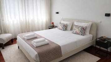 3 chambres, fer et planche Ă repasser, Wi-Fi, draps fournis