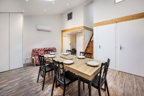 Unclassified image, 3 of 13, button - 🏔️ Mount Fuji - Large air-conditioned apartment for 10-12 people guaranteed comfort (Allevard)