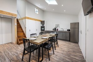 Unclassified image, 5 of 13, button - 🏔️ Mount Fuji - Large air-conditioned apartment for 10-12 people guaranteed comfort (Allevard)