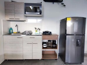Private kitchen - Studio 203 in Poblado 1 block from the park (Medellín)