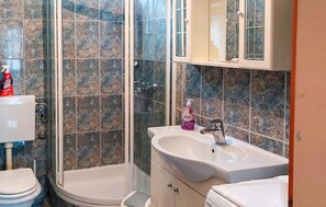 Shower, hair dryer - Stunning apartment in Orebic with WiFi (Orebic)